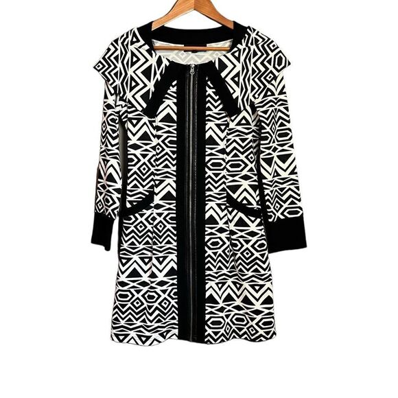 Paolo Tricot black & white pattern coat. Size small - Picture 6 of 6